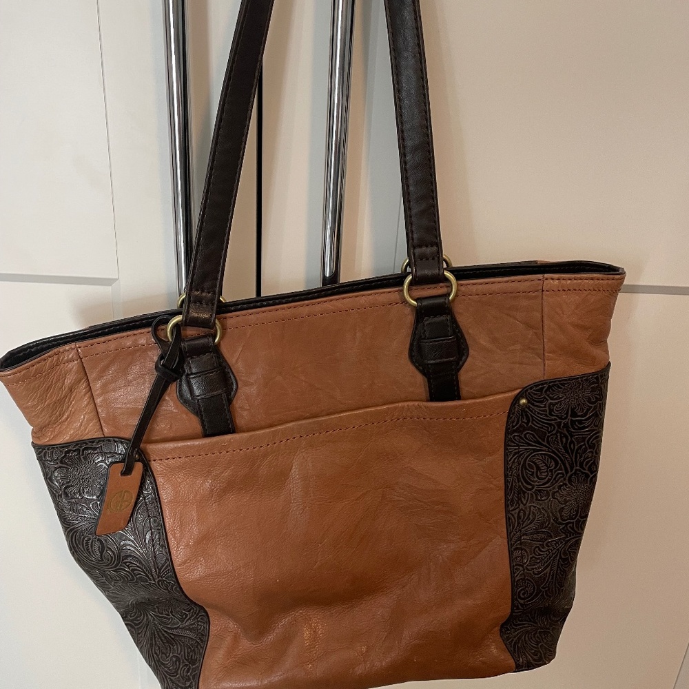 Giani Bernini Leather Purse